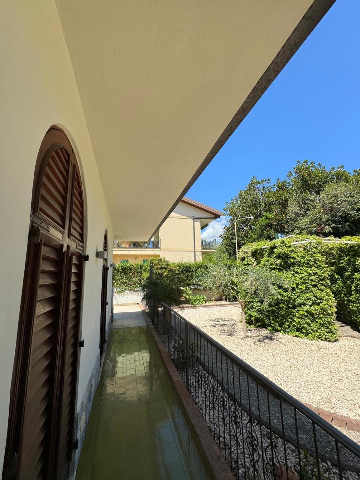 Casa Vacanze Villa Angelina Джардіні-Наксос Екстер'єр фото